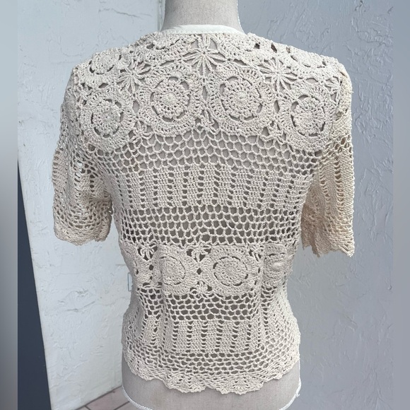 🆕🩷 Gorgeous 100% Cotton Short Sleeved Hand-crocheted Unlined Jacket in Natural - Picture 4 of 5